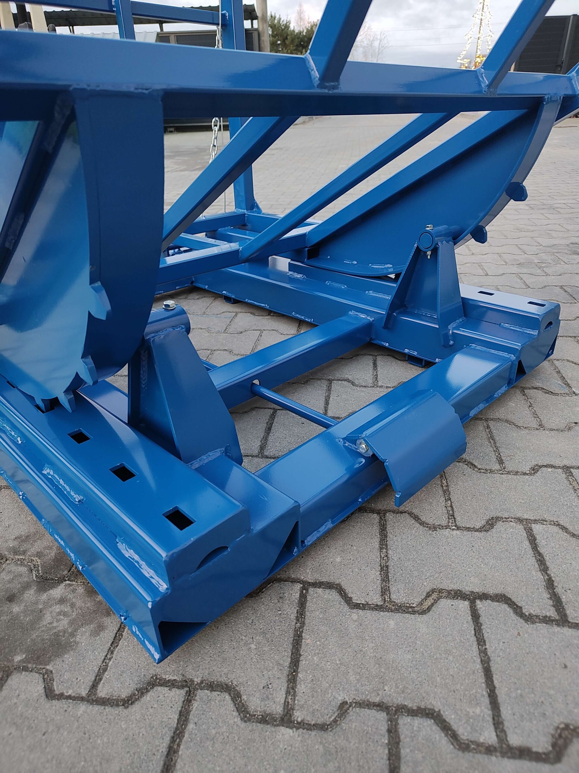 Kontener na zrzyny Model KZ12 Kontener na zrzyny Model KZ12